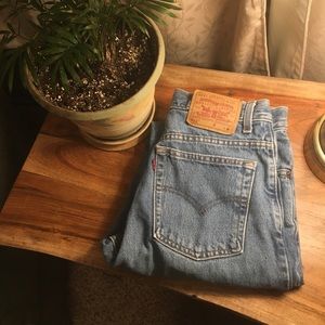 Vintage Levi’s 512 Slim Fit Tapered Leg Mom Jeans